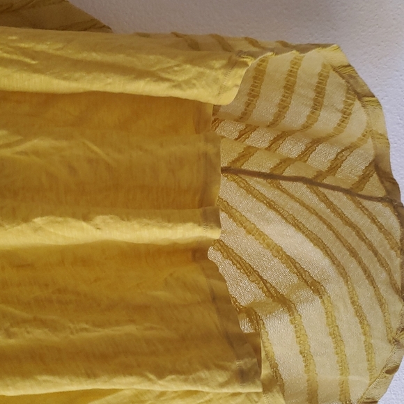 Sundance Contrast Hooded Top. - Picture 13 of 13